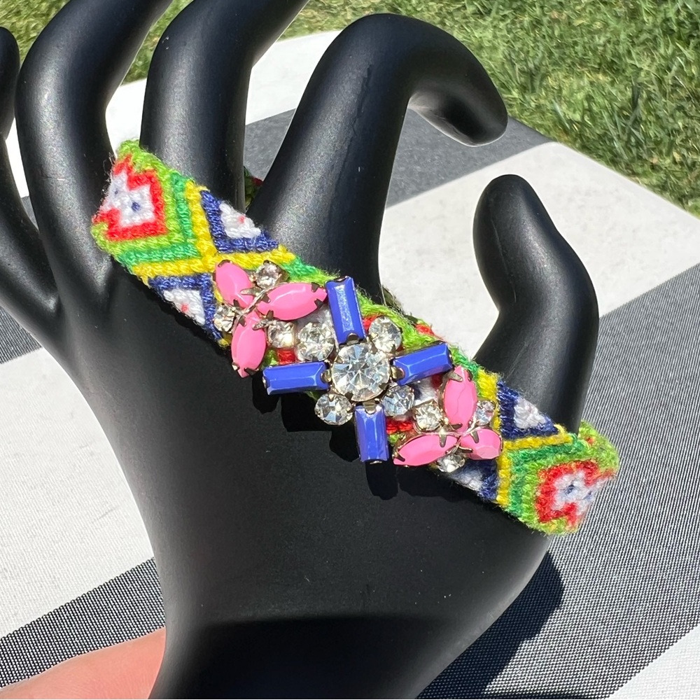 Colorful Beaded Bracelet with Pink and Blue Accents